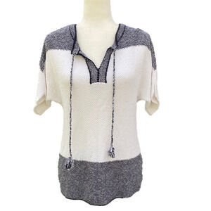 Christopher & Banks Knitted White/Black shirt